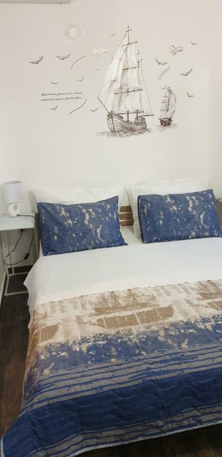 Vila Velvet Hotel สตารีกราด-ปาเคลนีซา ภายนอก รูปภาพ